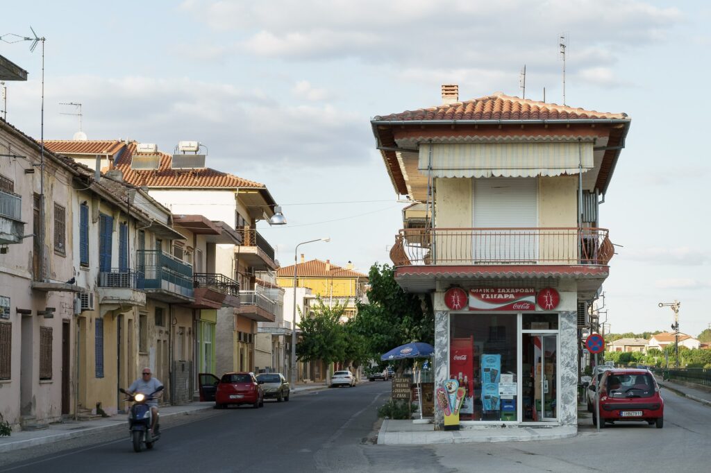 Soufli - Vasileos Georgiou Street and Papanastasiou Street - Photo by Neptuul