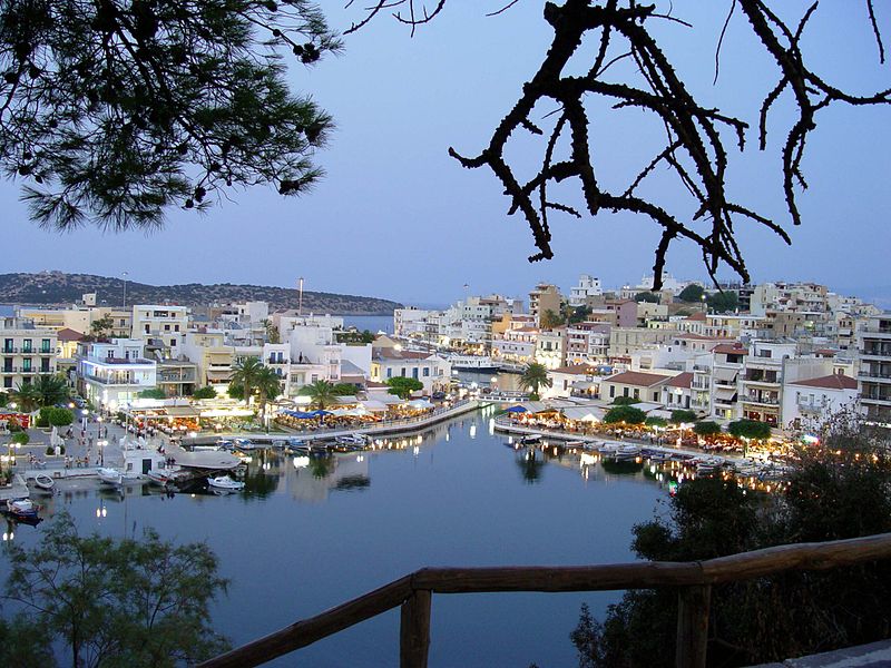 Lake Voulismeni in Agios Nikolaos, Crete