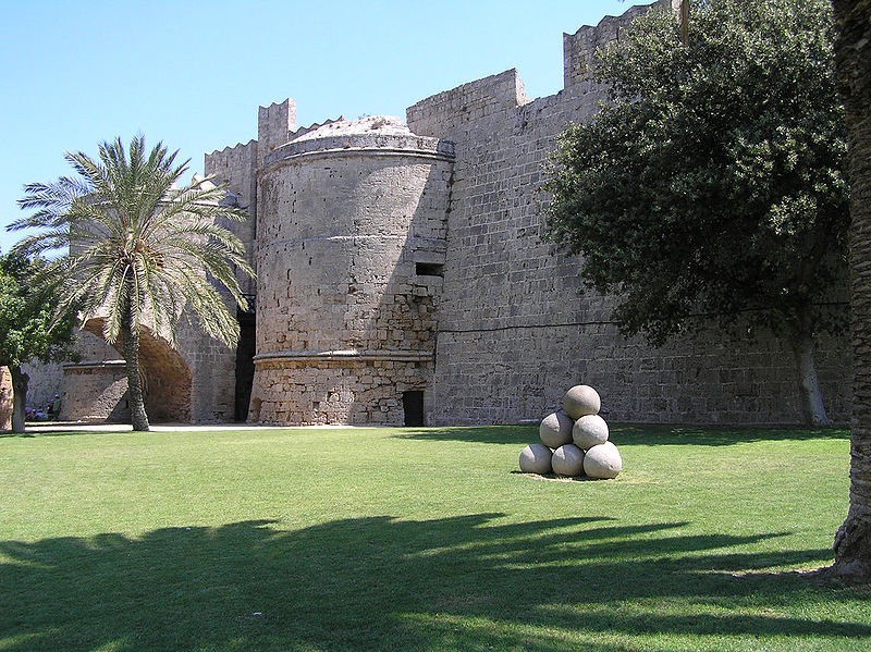 Rhodes Palace of the Grand Master, moat and wall